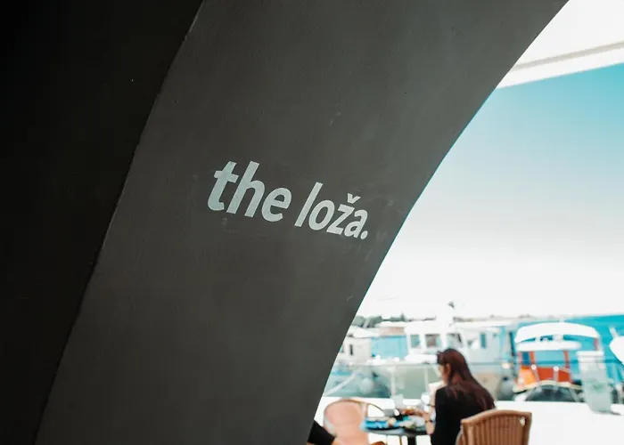 The Loza - Seaside Festival Hotel